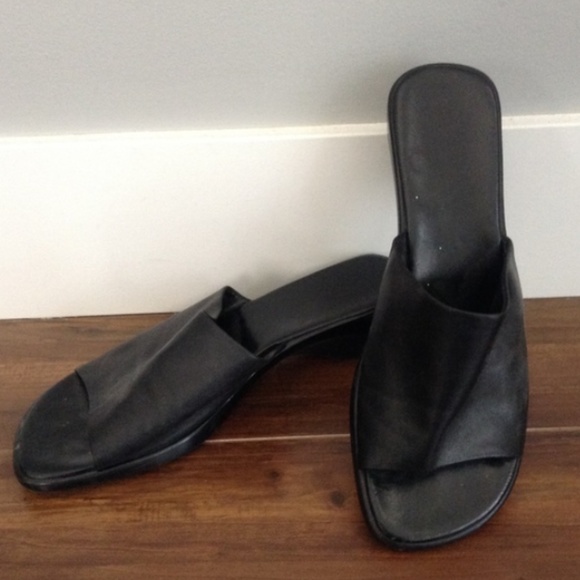 Black Leather Sandals - Picture 1 of 3